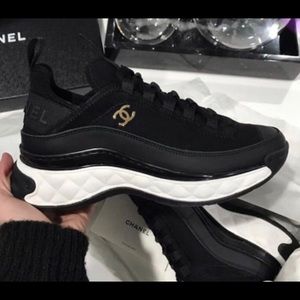 Size 7 Chanel Sneakers comes with Box!